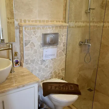 Апартаменты Asfiya Retreat - Apartment Violet With Private Pool Калкан